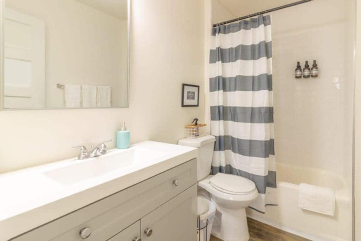 The Delightful Doubles- Unit A- Centrally Located Columbus Luaran gambar