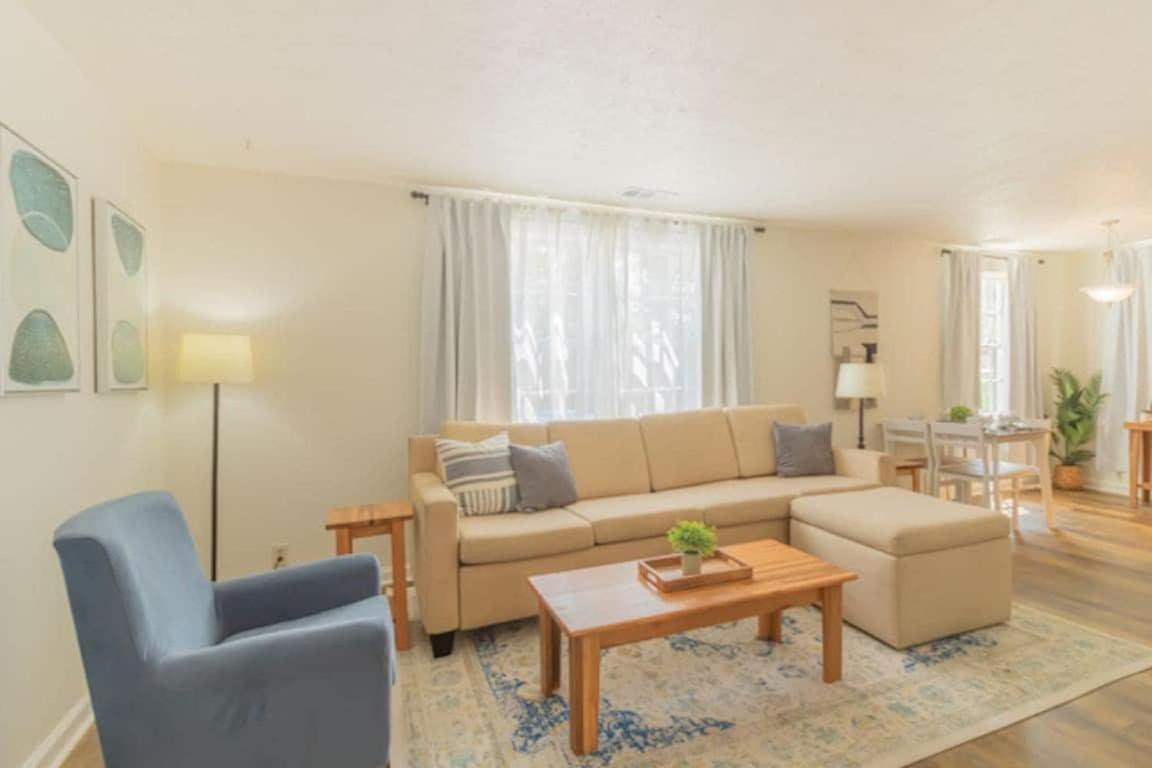 The Delightful Doubles- Unit A- Centrally Located Columbus Luaran gambar
