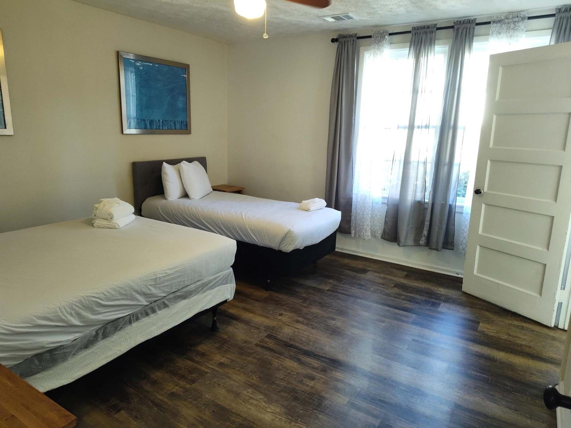 The Delightful Doubles- Unit A- Centrally Located Columbus Luaran gambar